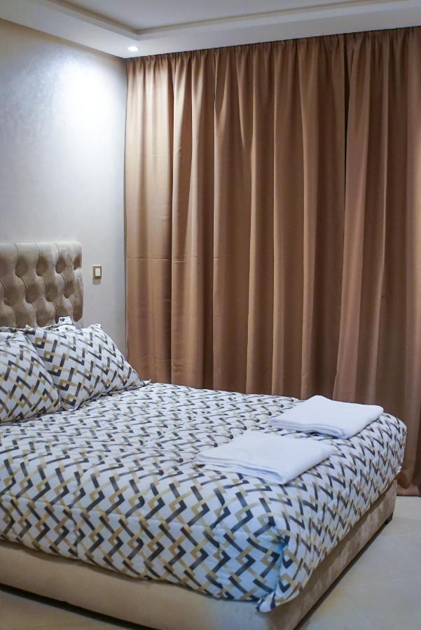Fortune House & Waves * Agadir